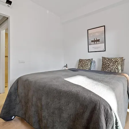 49 Comfortable 2-bedroom Garden Close To Apartamento *