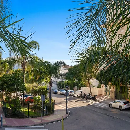 49 Comfortable 2-bedroom Garden Close To