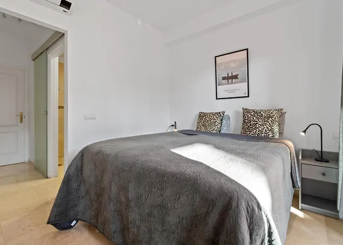 49 Comfortable 2-bedroom Garden Close To Apartamento *